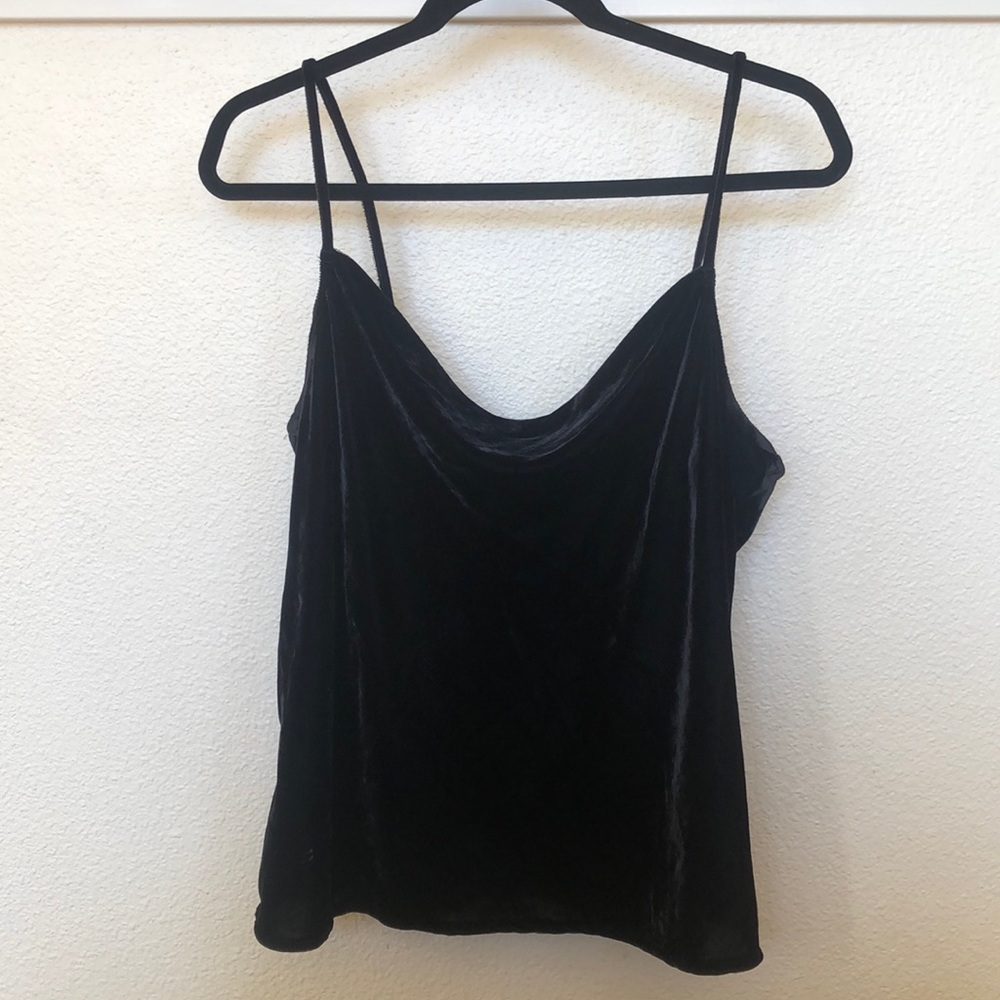 90’s style velvet tank top